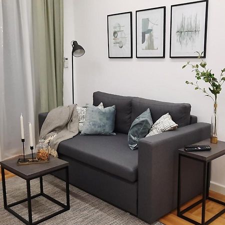 Nina Studio Apartment Bijeljina Eksteriør bilde